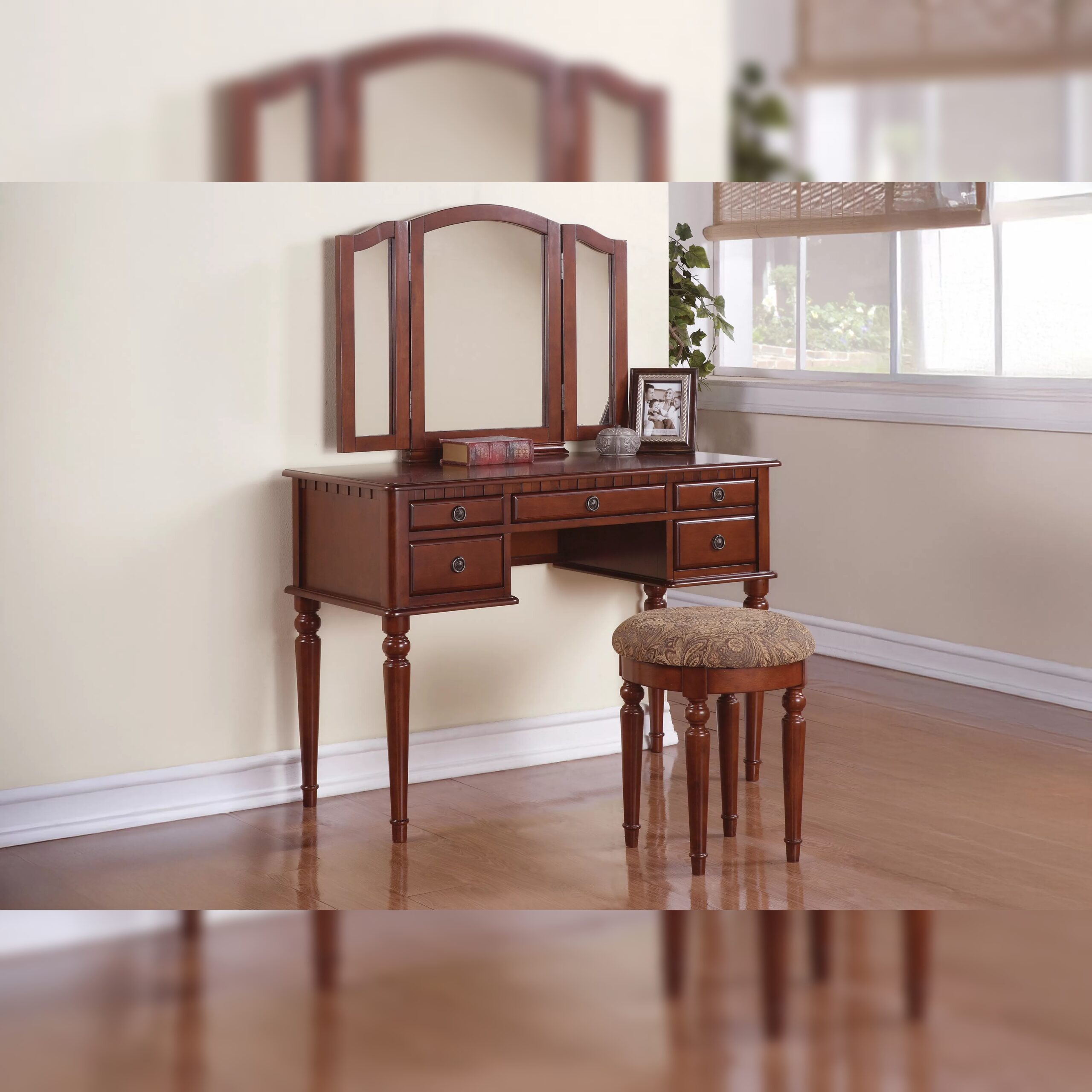 F4071 furniture image